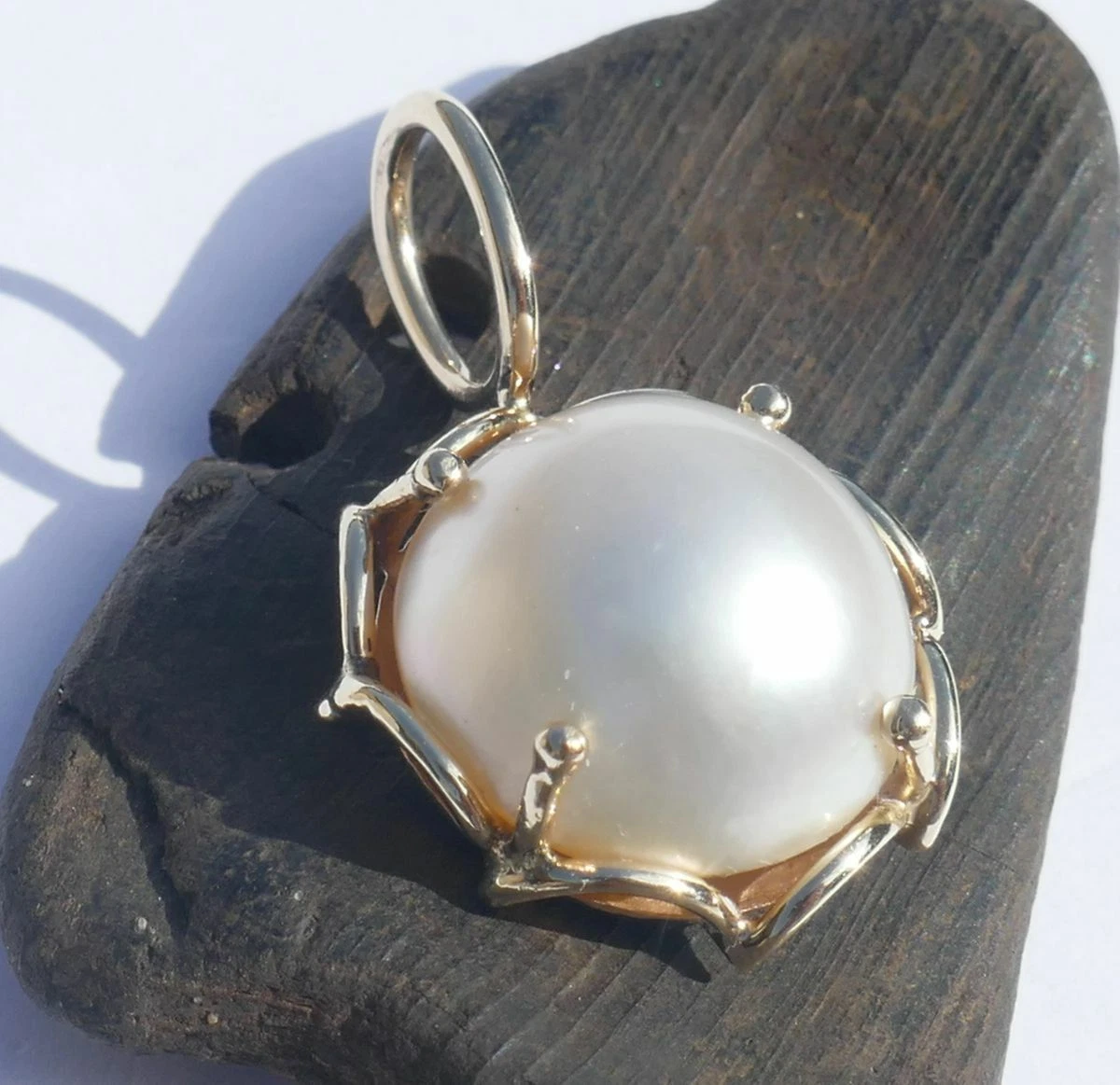 Mabe pearl best sale pendant