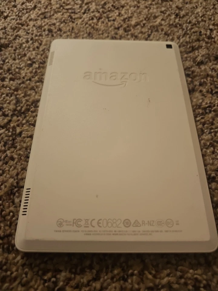 Amazon Fire HD 7 (4.ª generación) 8 GB, Wi-Fi, 7 pulgadas - blanco Foto 2 de 4
