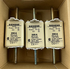 Image of Siemens 3NA3 240 NH2 200A 500V gG LV HRC Fuse Links Box of 3 New Spare