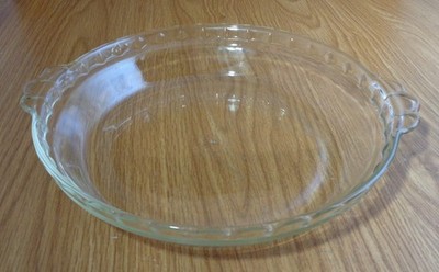 Pyrex Clear Glass Fluted Scalloped Edge Deep Dish 9'' Pie Plate