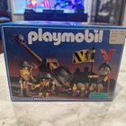 Vintage 1993 Playmobil 3653 Catapult Captain Yellow Black Lion Knights Sealed