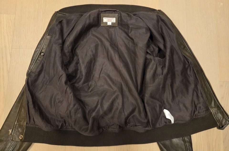 J. Crew - Chaqueta de bombardero de cuero Wallace and Barnes MA-1 - pequeña Foto 4 de 4