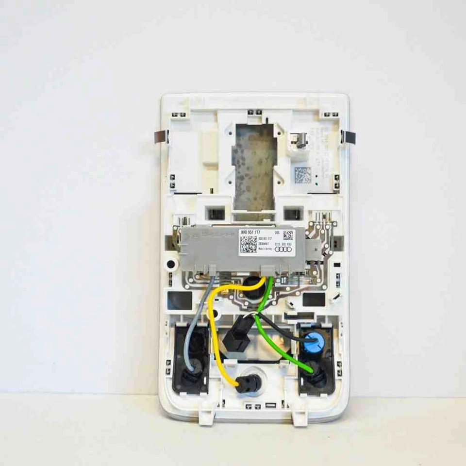 Audi A3 Sportback 8VA, 8VF Interior Light 5Q0951172 8V0947135A 1.6 Diesel 3406405 - Image 4 of 4