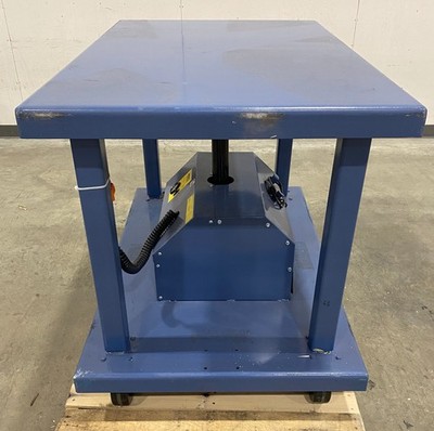 Wesco 32  x 48  Powered Lift Table 4000 Lb. Capacity 261105