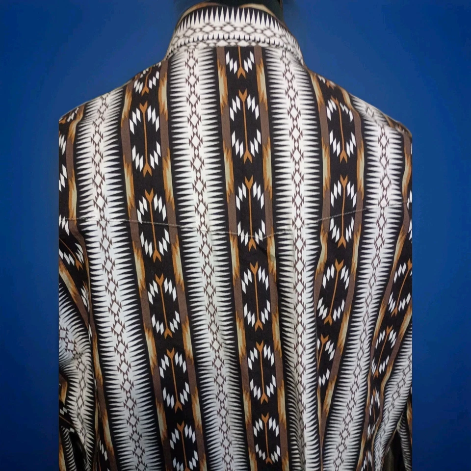 Wrangler Pearl Snap Aztec Cowboy Tribal Western Shirt Sz. L - Image 2 of 4