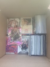 Trading Sports Cards Lot