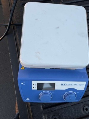 IKA C-MAG HS 7 Digital Hot Plate Stirrer Ceramic 1200W Lab