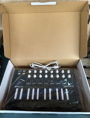 Arturia MiniLab MKII 25-Key Midi Controller Keyboard with USB & Box MK2
