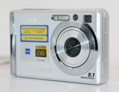 Sony Cyber-shot DSC-W90 8.1MP Digital Camera Tested Clean w/ Battery & Charger
