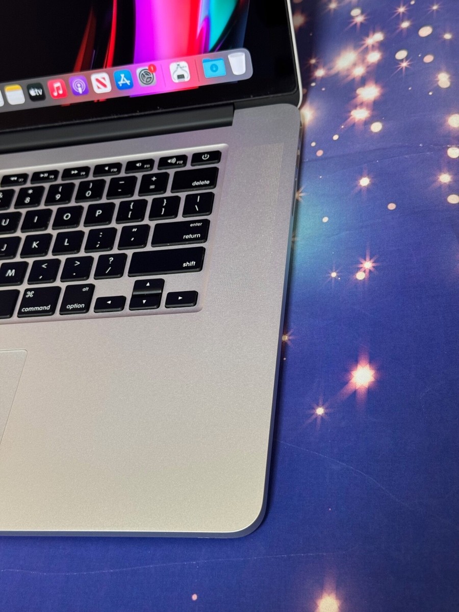 2015 Apple MacBook Pro 15” Retina Quad Core i7 16GB 512GB 2015 Apple MacBook Pro 15” Retina Quad Core i7 16GB 512GB