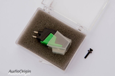 Cartridge & Stylus For Technics Technics SL B210, SL B30, SL B300, SL BD2 Cartridge & Stylus For Technics Technics SL B210, SL B30, SL B300, SL BD2