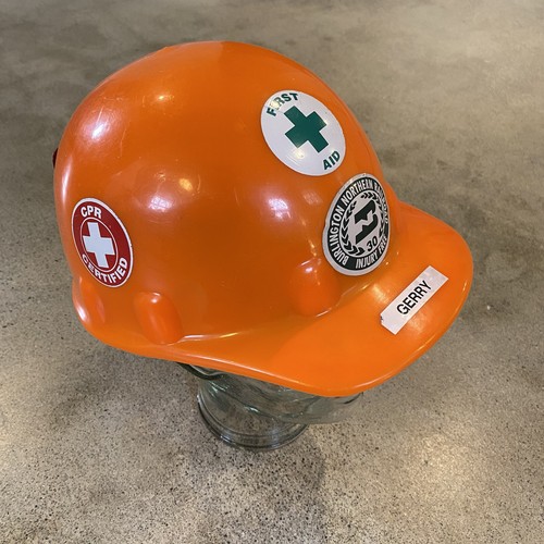 NICE VTG Orange FIBERGLASS 502 Hard Hat 