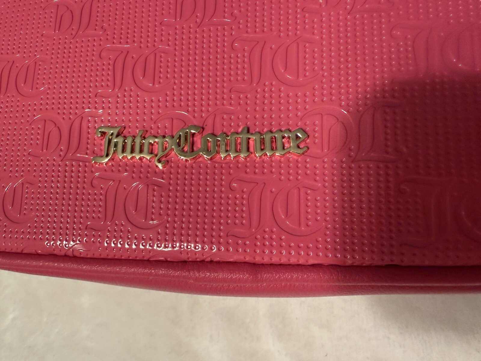 Juicy Couture Word Search Lipstick PinkCrossbody Camera Purse Bag Gold Chain image 3
