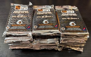 Lot of 30 1991-92 Pro Set NHL Hockey Series I Factory Sealed Packs