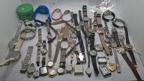 40+ Pc Mixed Fashion Watch Lot Quartz Analog Digital Untested Reseller Repair - Afbeelding 10 van 15