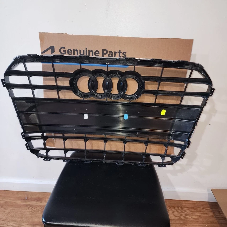 OEM Genuine Audi A6 2015-2017 Front Grill Zsb 4G0 853 651 - Image 4 of 4