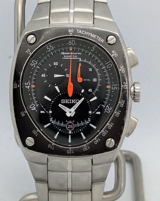 Seiko Sportura 7L22 Kinetic Chronograph Black Orange 43mm | New Capacitor & Box
