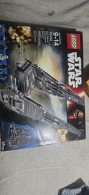 LEGO Star Wars Kylo Ren's Command Shuttle 75104 Complete Set with Minifigures