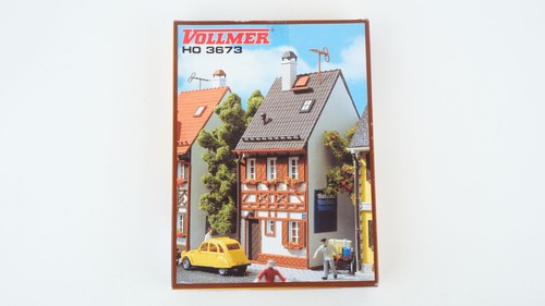 Vollmer H0 3673 casa de entramado de madera Bahnhofstr. 17 | Zustand: Gebraucht