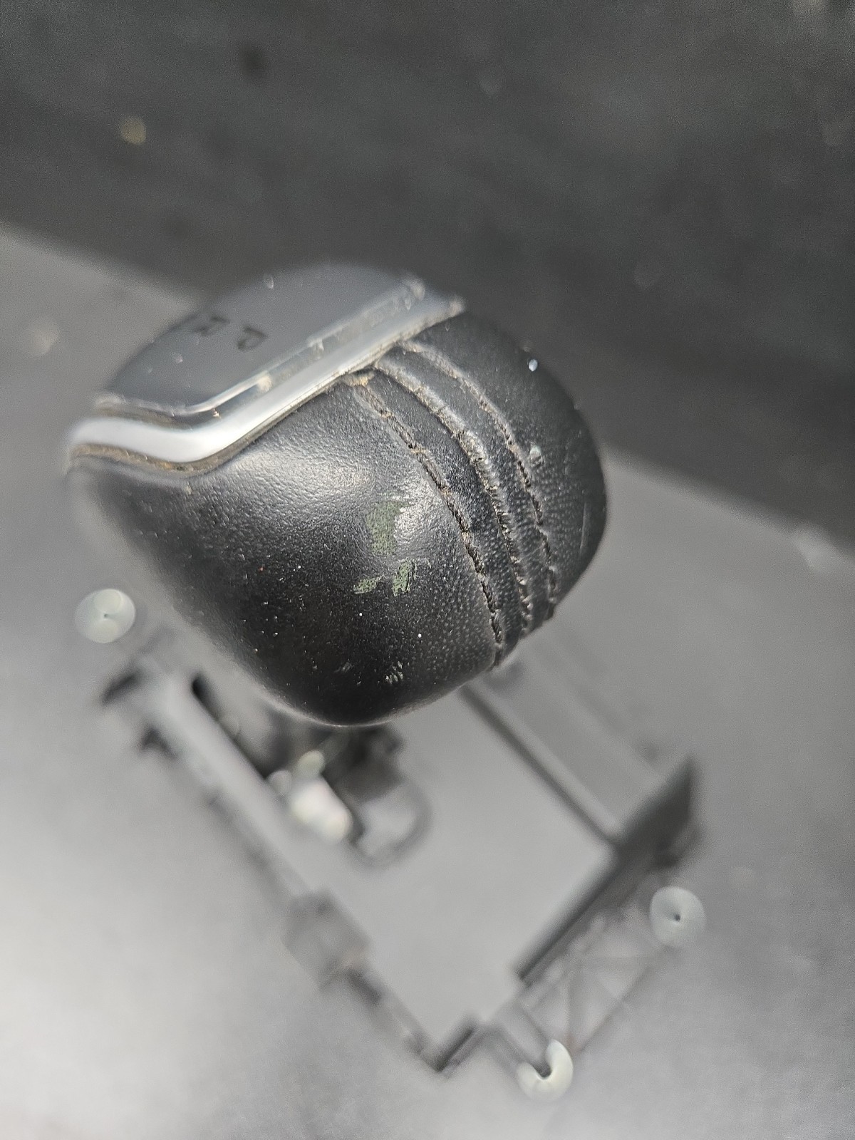 Maserati Ghibli 2014-2024 Shifter assembly P/N 670013534