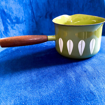 CATHRINEHOLM Green Lotus Butter Sauce Warmer Pot Pan Wood handle