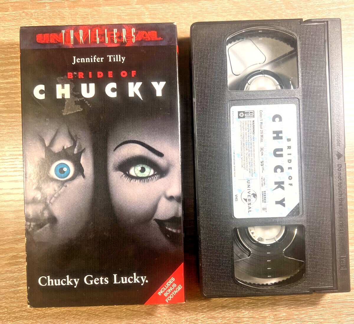 Bride of Chucky VHS 1999 Horror Movie Jennifer Tilly Child's Play