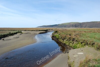 Foto 6x4 Afon Ddu Köpfe zum Meer Craig-y-penrhyn Der Fluss köpft quer um 2010
