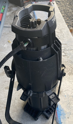 ETC Source Four 19 degree , 575 w