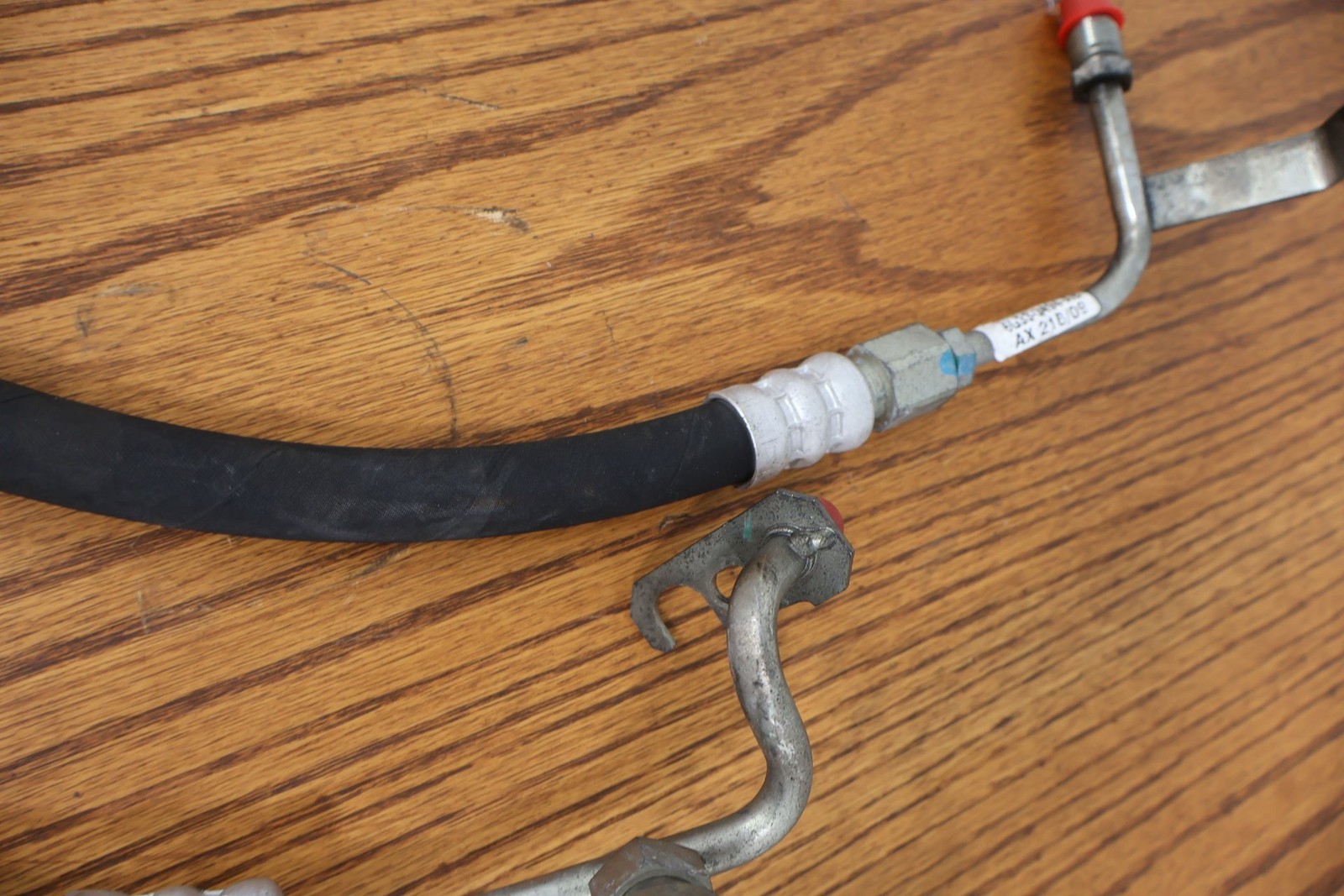 2010 Aston Martin V8 Vantage High Pressure Power Steering Hose (6G33-3A719-AG)