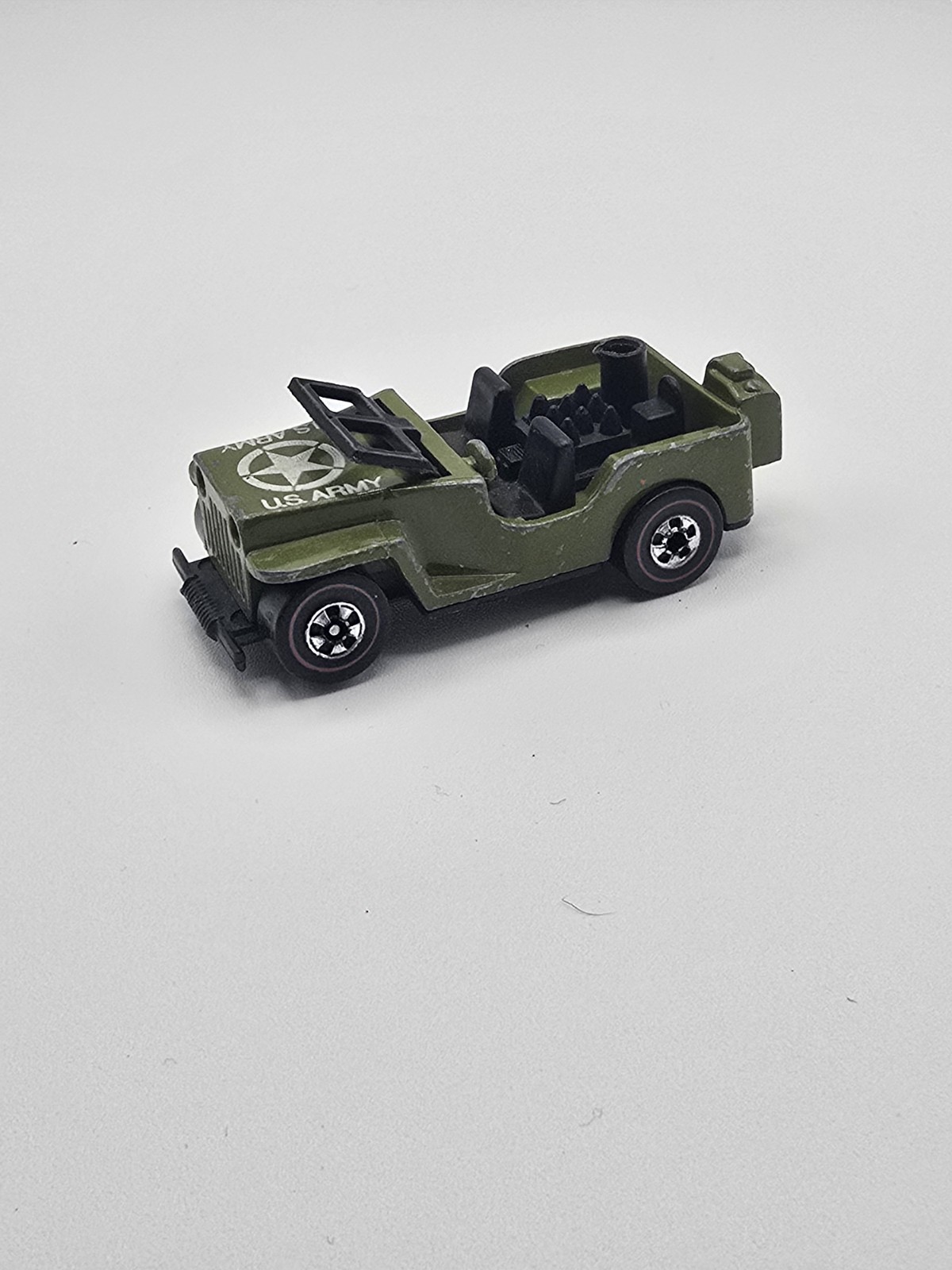 Hot Wheels Redlines  US ARMY Gunslinger jeep