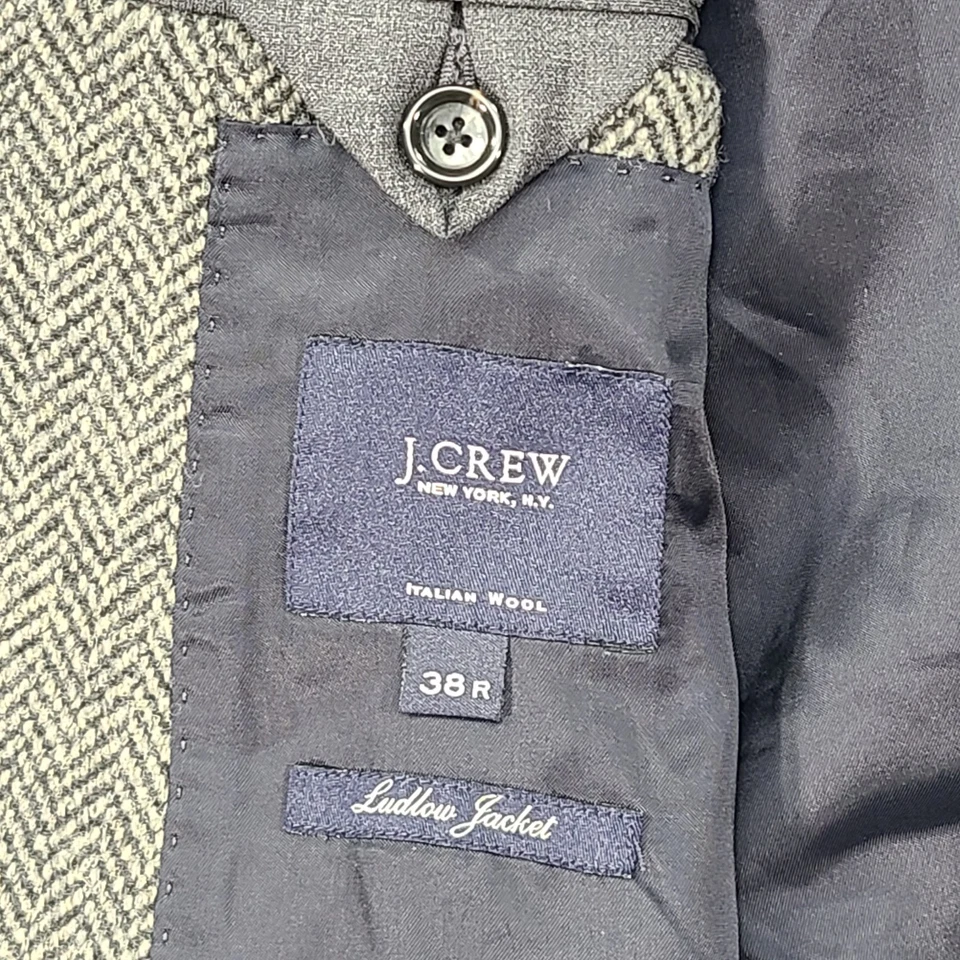 Jaqueta J Crew Ludlow Tweed Herringbone Blazer Masculina 38R Cinza Lã Italiana - Imagem 3 de 4