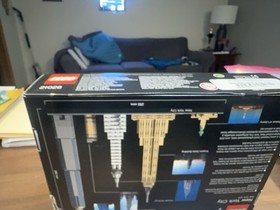 LEGO ARCHITECTURE - NEW YORK CITY - SET  # 21028 - BRAND NEW - SEALED BOX