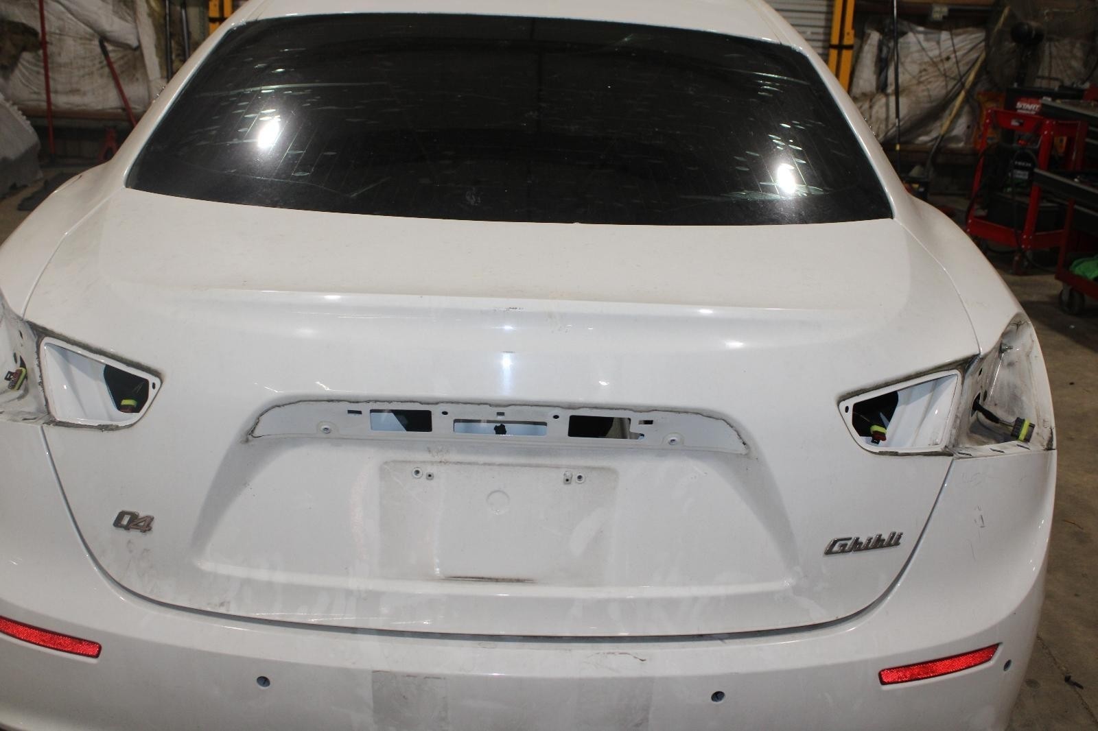 Maserati Ghibli 2014-2017 Rear Trunk lid White