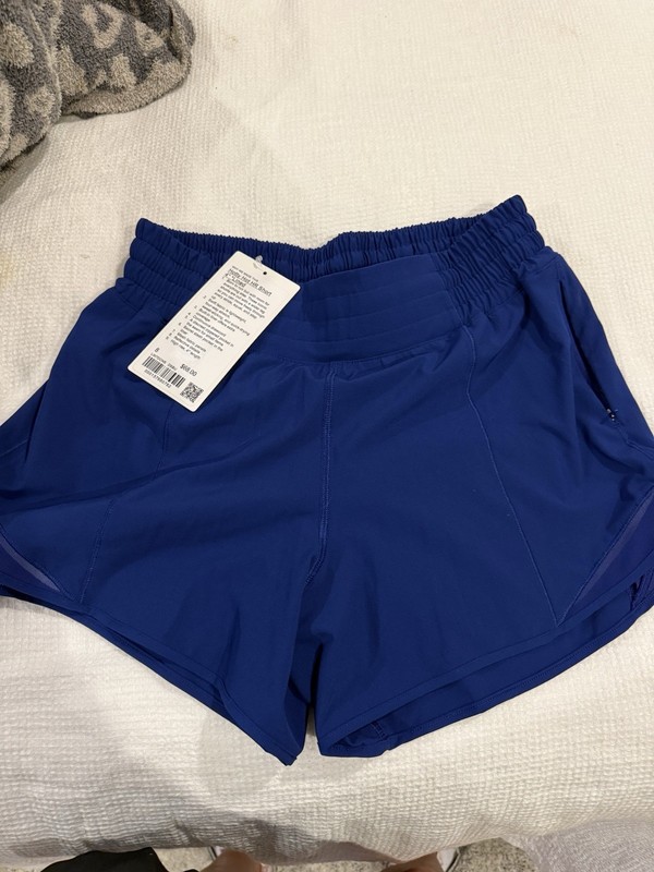 NWT Lululemon Hotty Hot HR 4 Inch Length Lined Shorts Blue Size 8