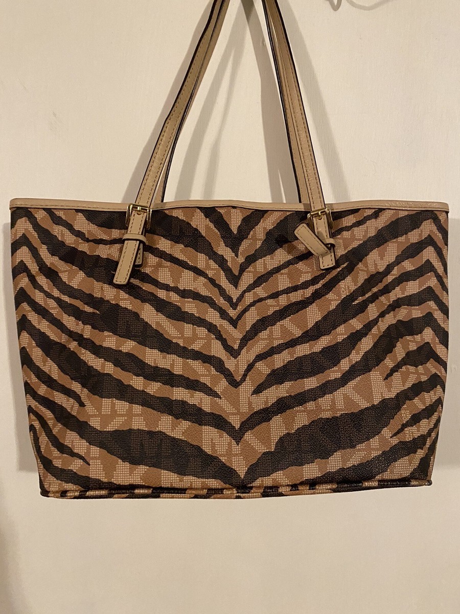 【国内即発】マイケルコース JET SET TRAVEL TZ TOTE BROWN Michael Kors JET SET TRAVEL XS CRYAL CONV TZ TOTE 35T9GTVT0B