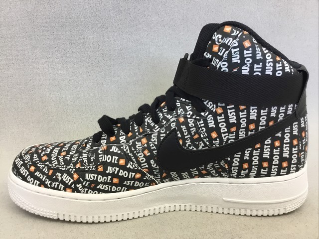 Nike Air Force 1 Low \