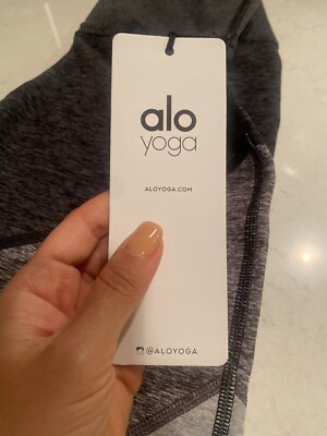 完売品定価9万円　新品タグ付ハワイ購入　ALO YOGA コート alo yoga | eBay