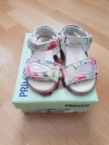 Sneakers bimba|PRIMIGI 34082 in pelle bianca e rosa laminato|Shop  online|Shoe Center