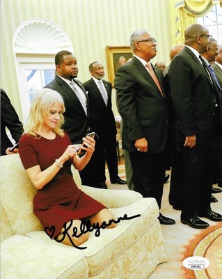 Kellyanne Conway Signed Photo JSA Authentic White House Counselor COA