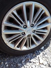 Used Wheel fits: 2021 Hyundai Kona 17x7 alloy Grade C