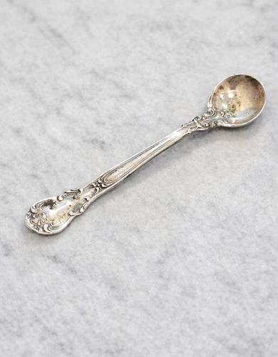 Gorham Chantilly Sterling Silver Salt Spoon No Monogram Antique Pattern