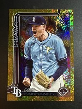 2025 Topps Series One Baseball Pete Fairbanks Gold Mini Diamond/50 #198 Rays