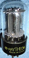 1 Raytheon 6SN7GTB Vacuum Tube - 1956 Vintage Black Plates Audio Twin Triode