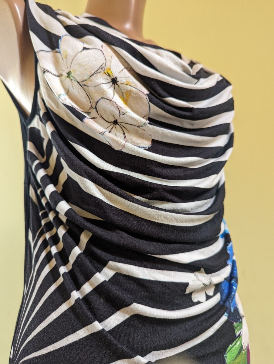 Desigual Sz M black gray white bodycon Geometric Stripe
