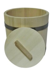 Wooden World - Wooden Bucket with Lid 10 Litre Sauna Sauerkraut Storage