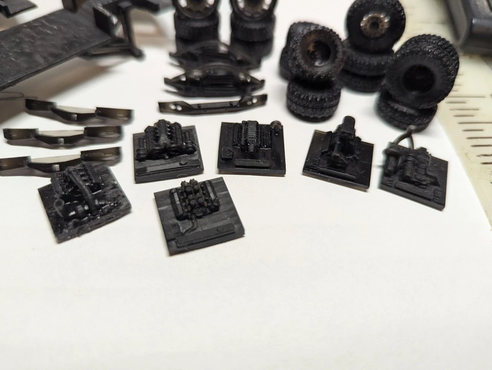 1/64 Scale Custom 3D printed 3 Different 4x4 Lift Kits For M2 Square Bodies  - Image 3 of 4