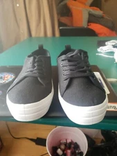 Brand New Pair Of Black Sole Mates Women Size 6