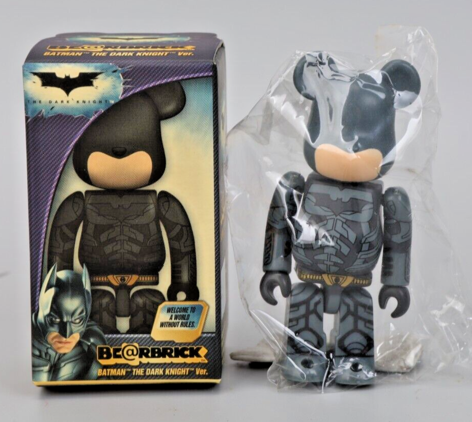 Medicom The Dark Knight ver Batman 100% Be@rbrick Rare Medicom The Dark Knight ver Batman 100% Be@rbrick Rare