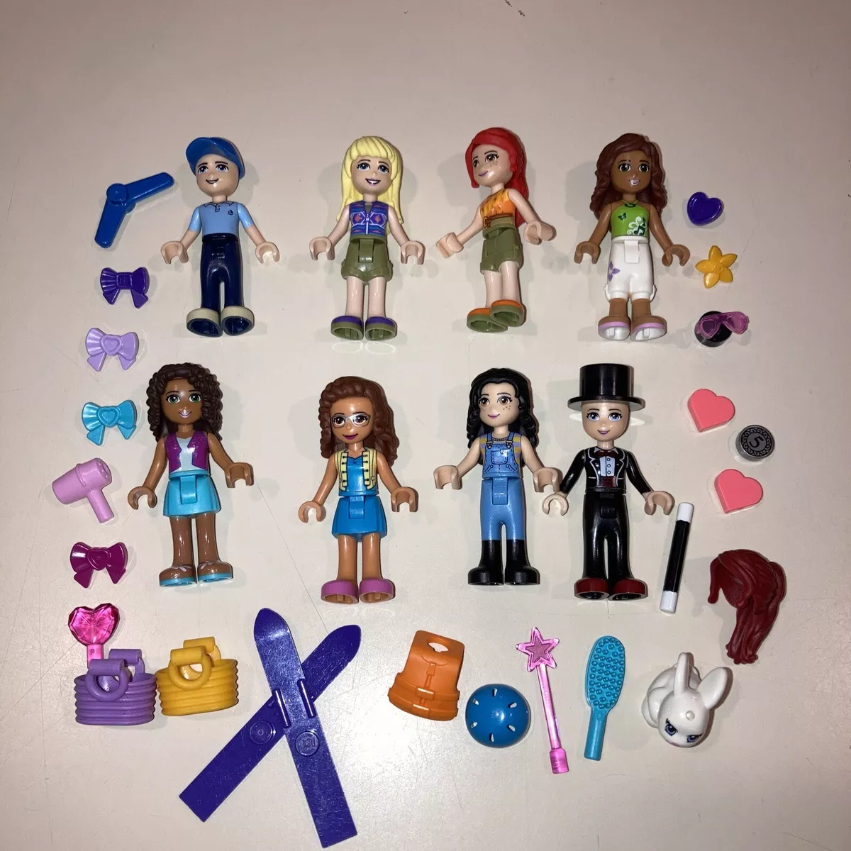 Lego Friends Minifigures Lot F with 1 Boy 7 Girls Tons of