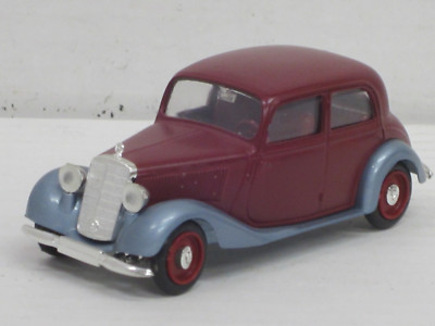 Mercedes-Benz 170 V Limousine in dunkelrot/blaumetallic, ohne OVP, Vitesse, 1:43